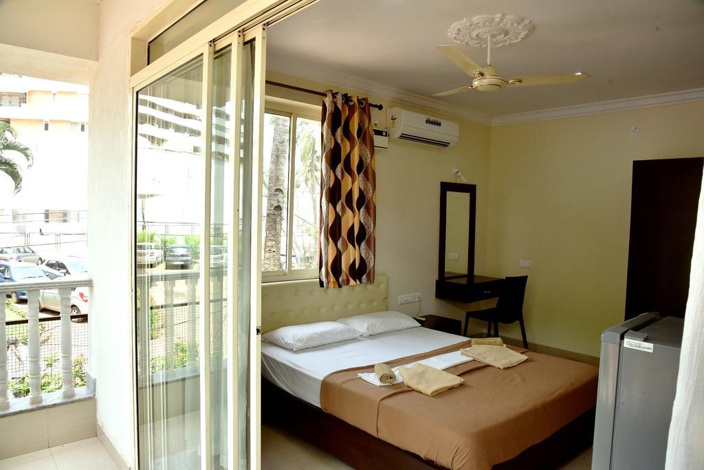 Jolans Guest House Bogmalo Exterior foto